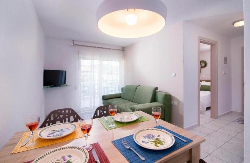 פוטוס Lena Apartments 3 מראה חיצוני תמונה