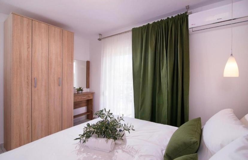 פוטוס Lena Apartments 3 מראה חיצוני תמונה