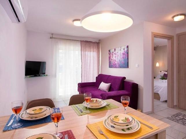 פוטוס Lena Apartments 3 מראה חיצוני תמונה
